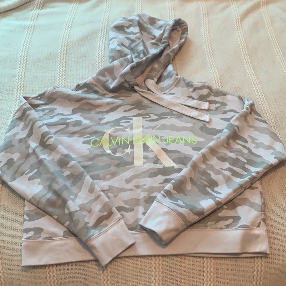 Calvin Klein cropped hoodie